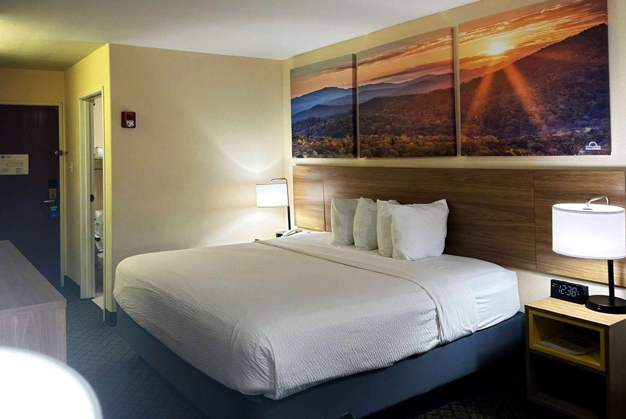 Days Inn & Suites By Wyndham Eunice Extérieur photo